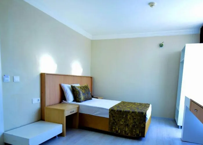 Hotel Orange Paradise 4*