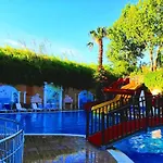 Hotell Orange Paradise 4*