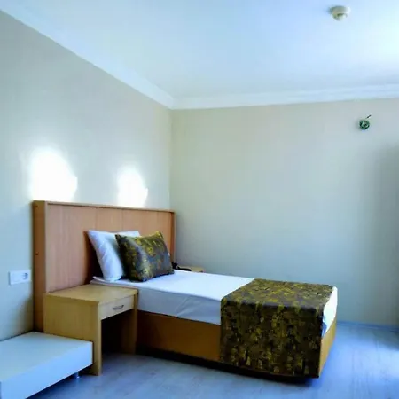 Готель Orange Paradise 4*