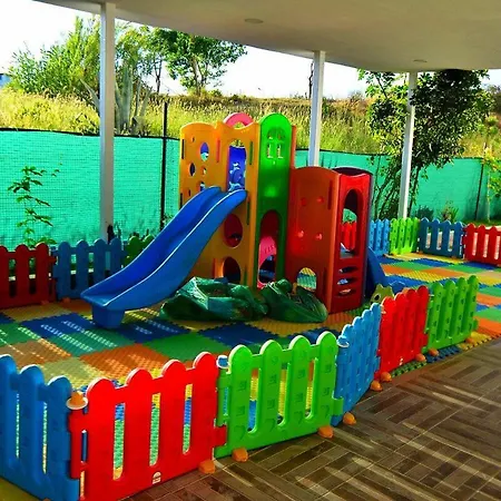 Orange Paradise ホテル